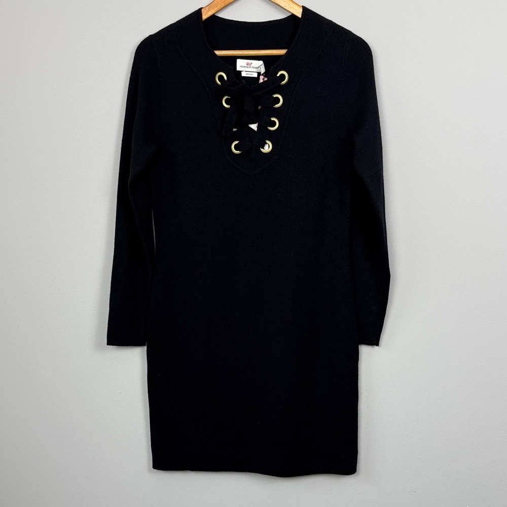 Vineyard Vines Merino Wool Lace Up Sweater Dress in Black. Size Small.